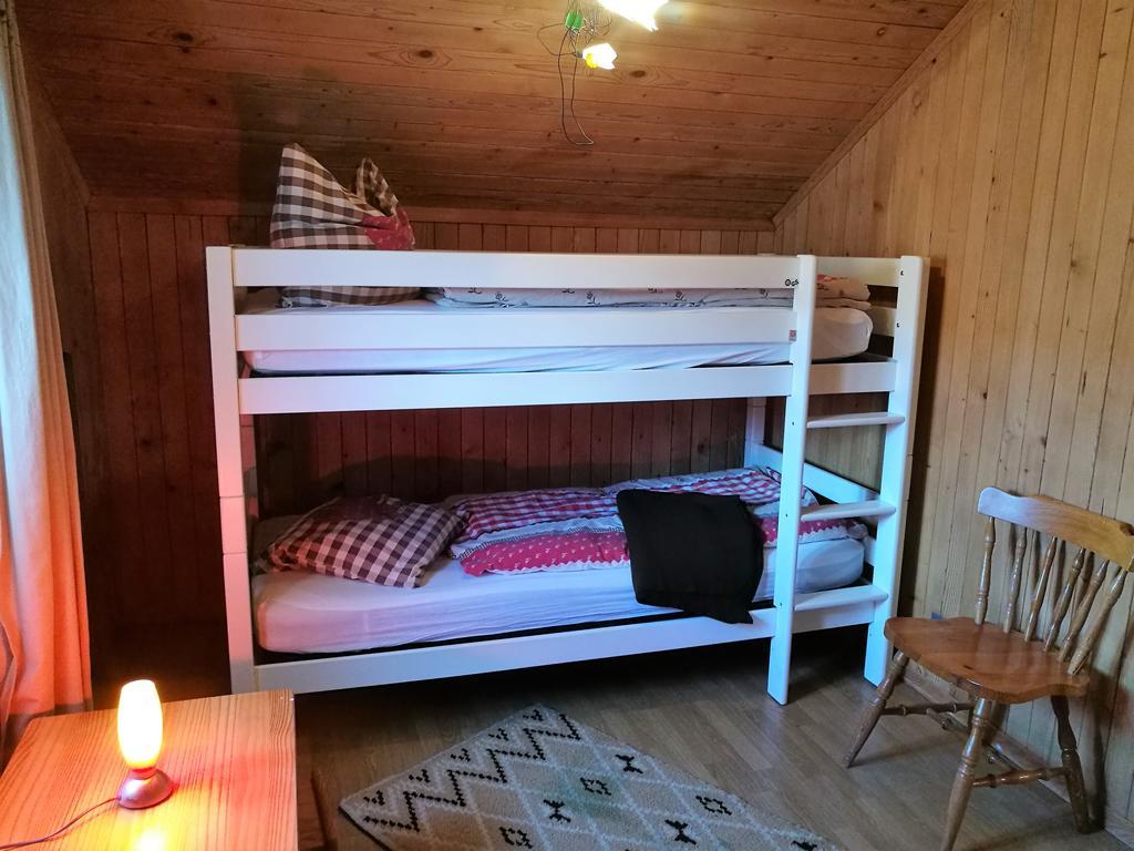 B&B Rosaly Chateau-d'Oex Pokoj fotografie